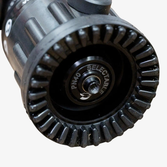 TFT 1.5" G-Force Nozzle BSP Swivel Inlet 5 Bar 110-570 LPM - Red Bale & Pistol Grip - pslfireandsafety.co.nz